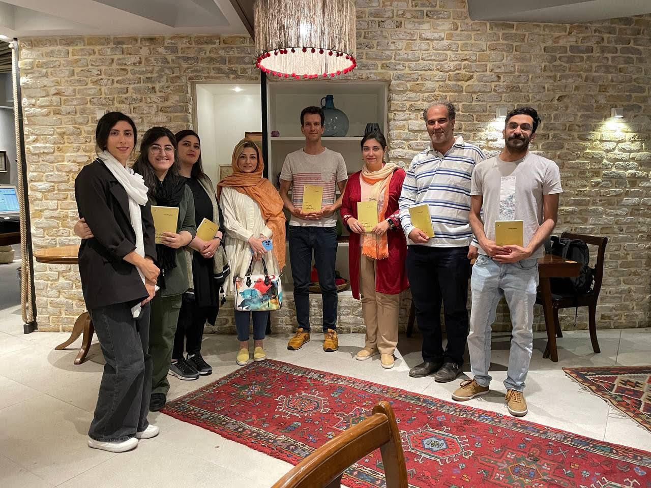 جلسه‌ی نقد و بررسی کتاب