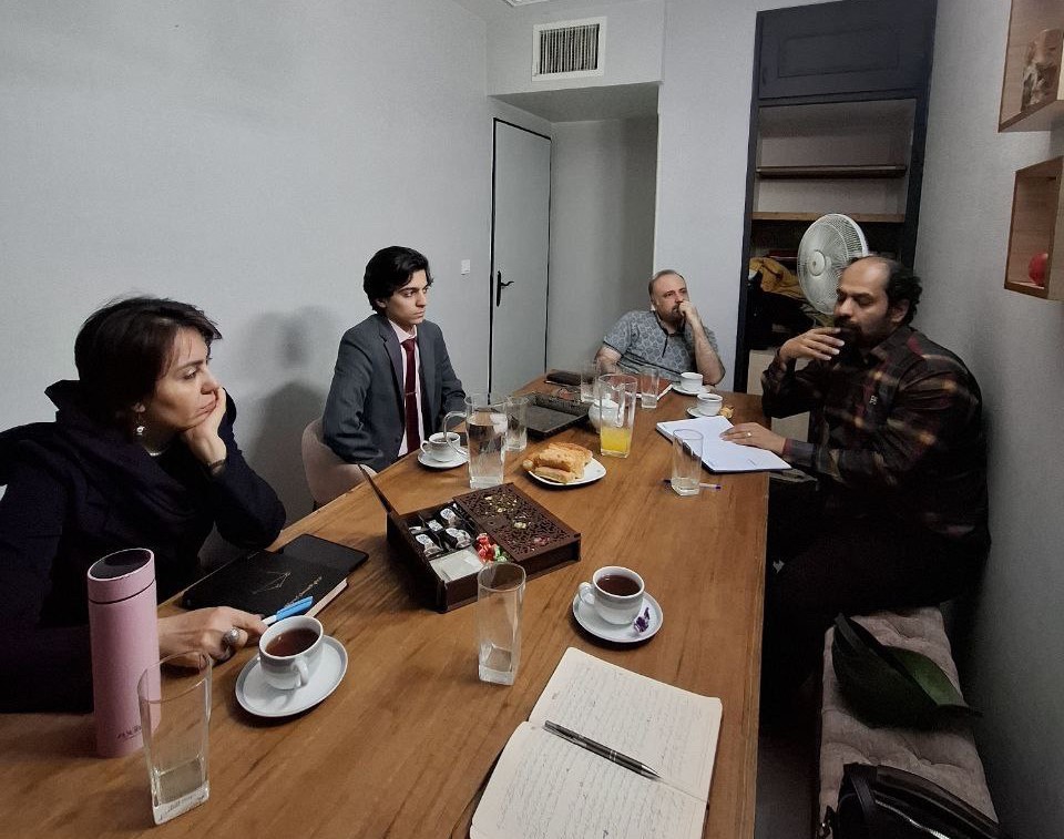 تاریخ معاصر: دکتر هدایت‌الله متین‌دفتری